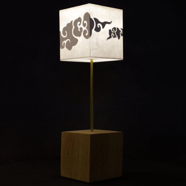 Veilleuse dragon et nuages, bois et papier japonais - Nekotoro